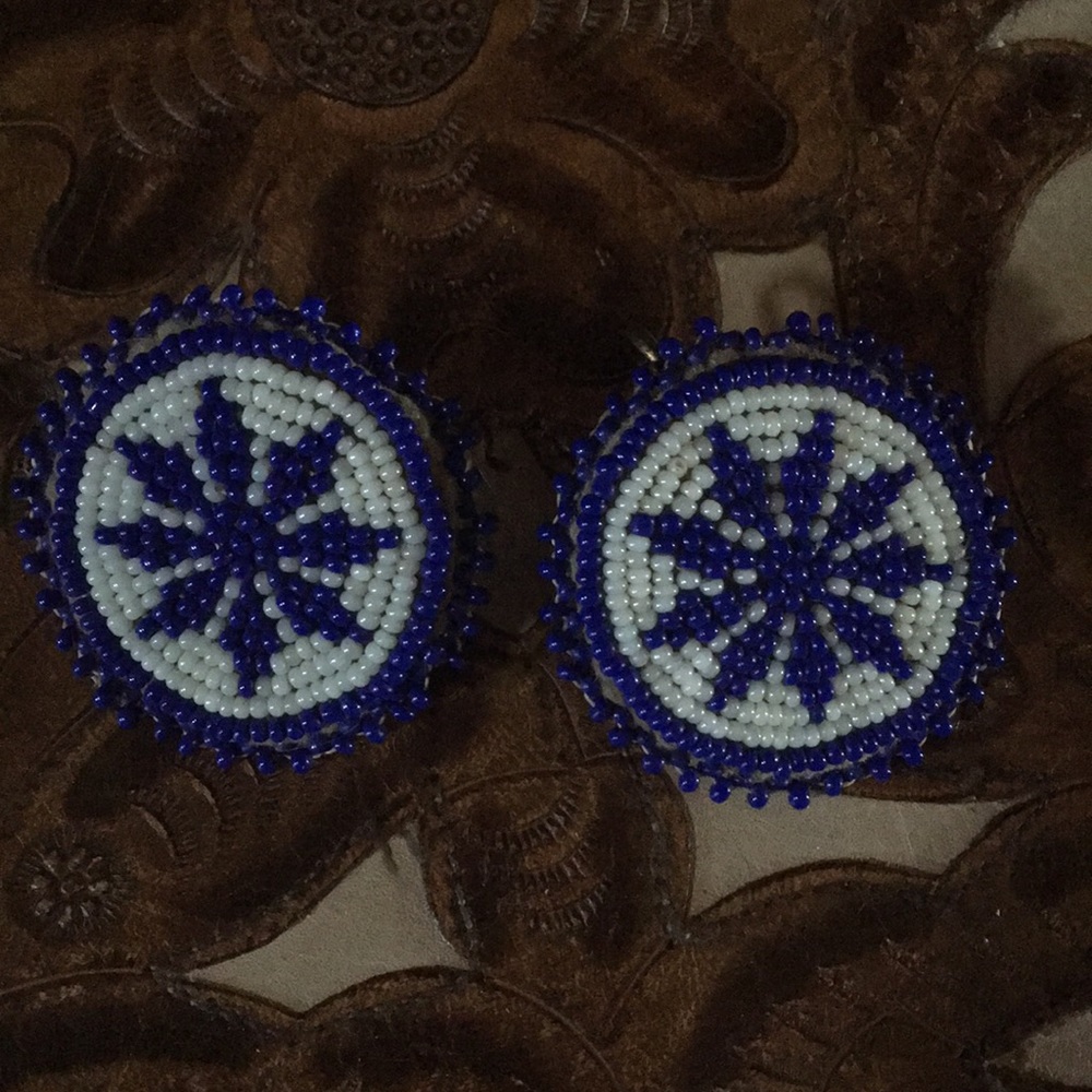 Bundle of vintage 70’s, Native American Apache beaded items. - Picture 4 of 6